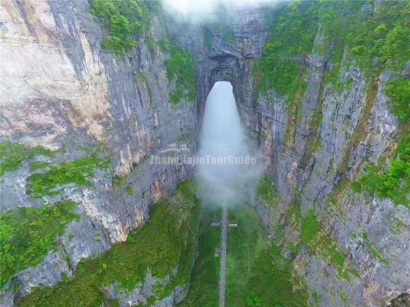 Tianmen Mountain, Puerta del Cielo