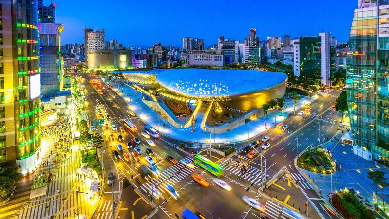 Dongdaemun Design Plaza, Seúl