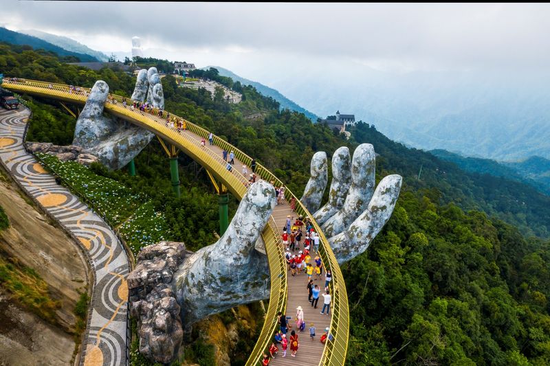 Puente Dorado, Da Nang, Vietnam
